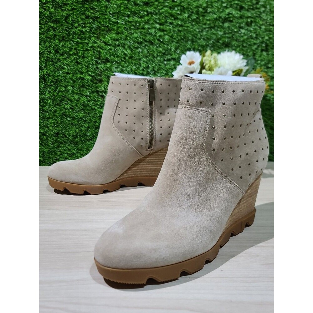 Sorel Joan Uptown Stud Bootie / Sandy Tan US Women's 10.5 New